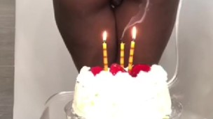 Farting on Cake
