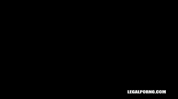 Lola Candy gets fucked by black bulls IV272