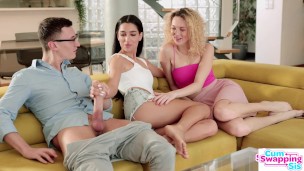 Isabella De Laa tells Kama Oxi, “Wow! He Is Not Shy At All !!”&apos; – S4:E5