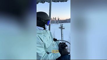 секс с незнакомкой, трахнул наивную сексуальную сноубордистку раком после тренировки